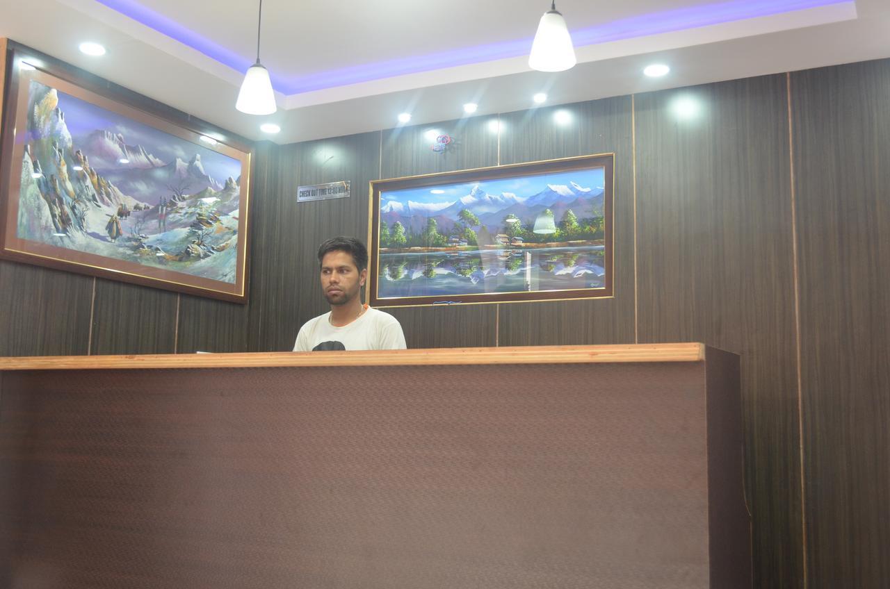 Hotel Holiday Inn Kathmandu Exterior photo