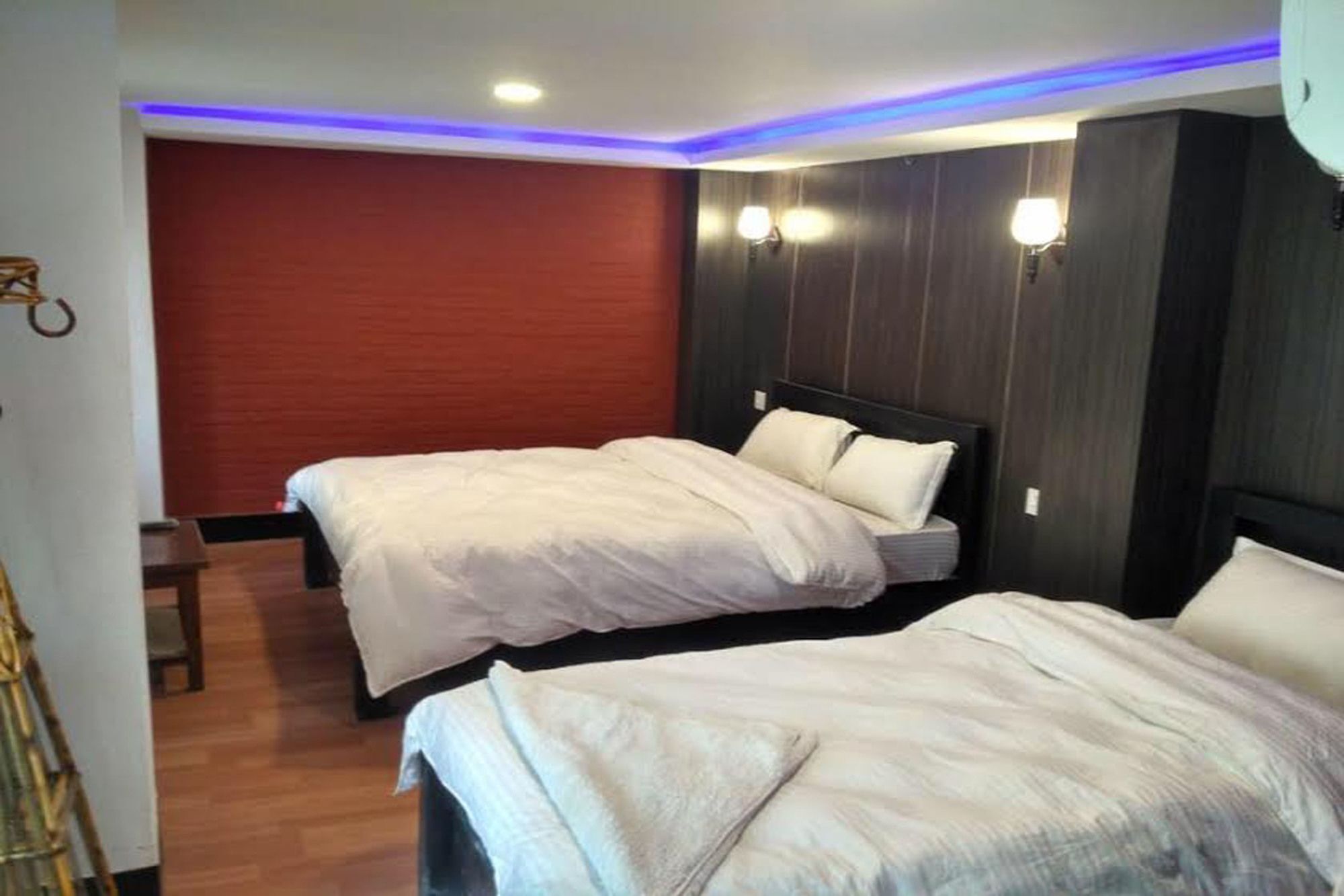 Hotel Holiday Inn Kathmandu Exterior photo