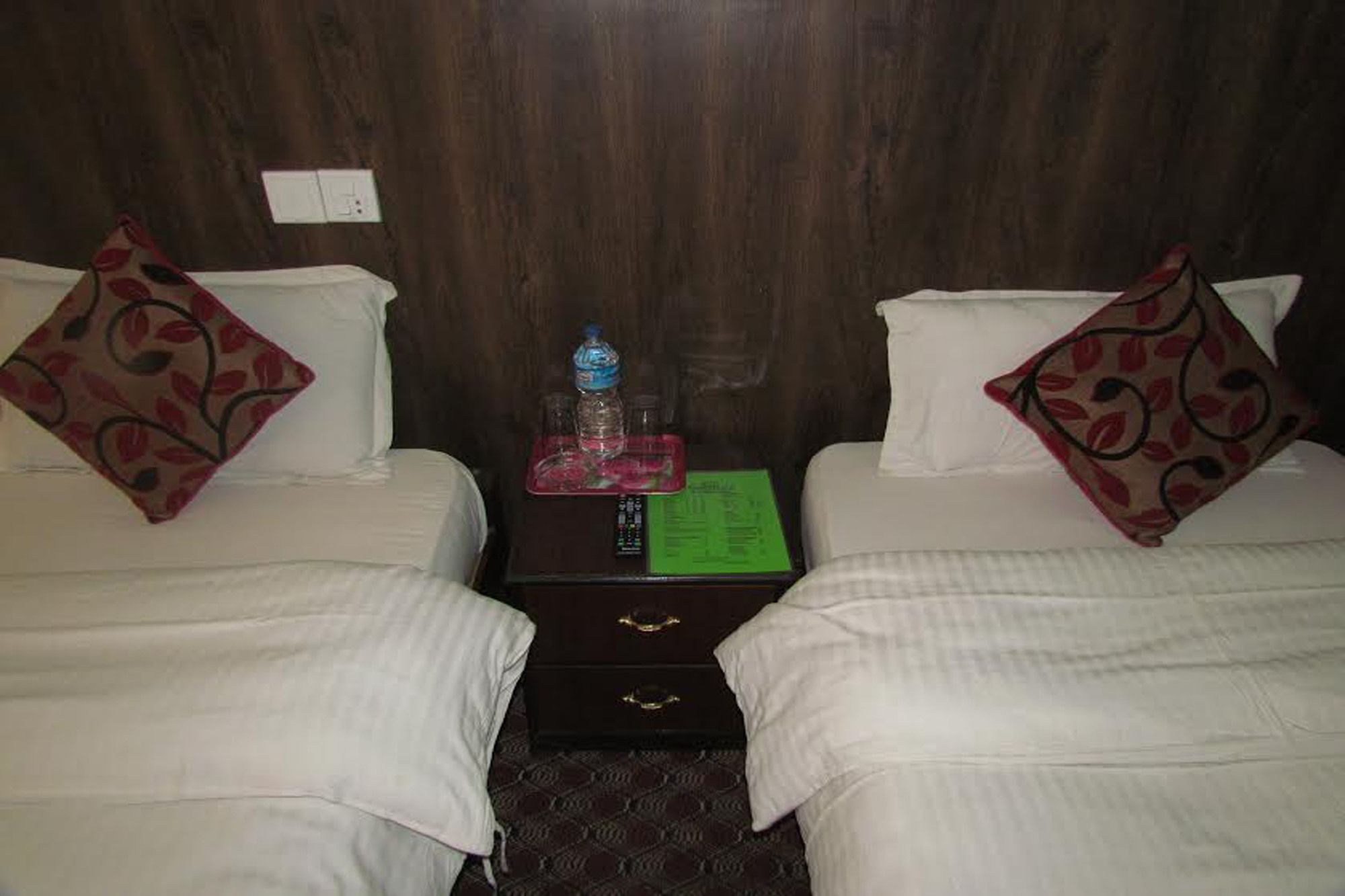 Hotel Holiday Inn Kathmandu Exterior photo