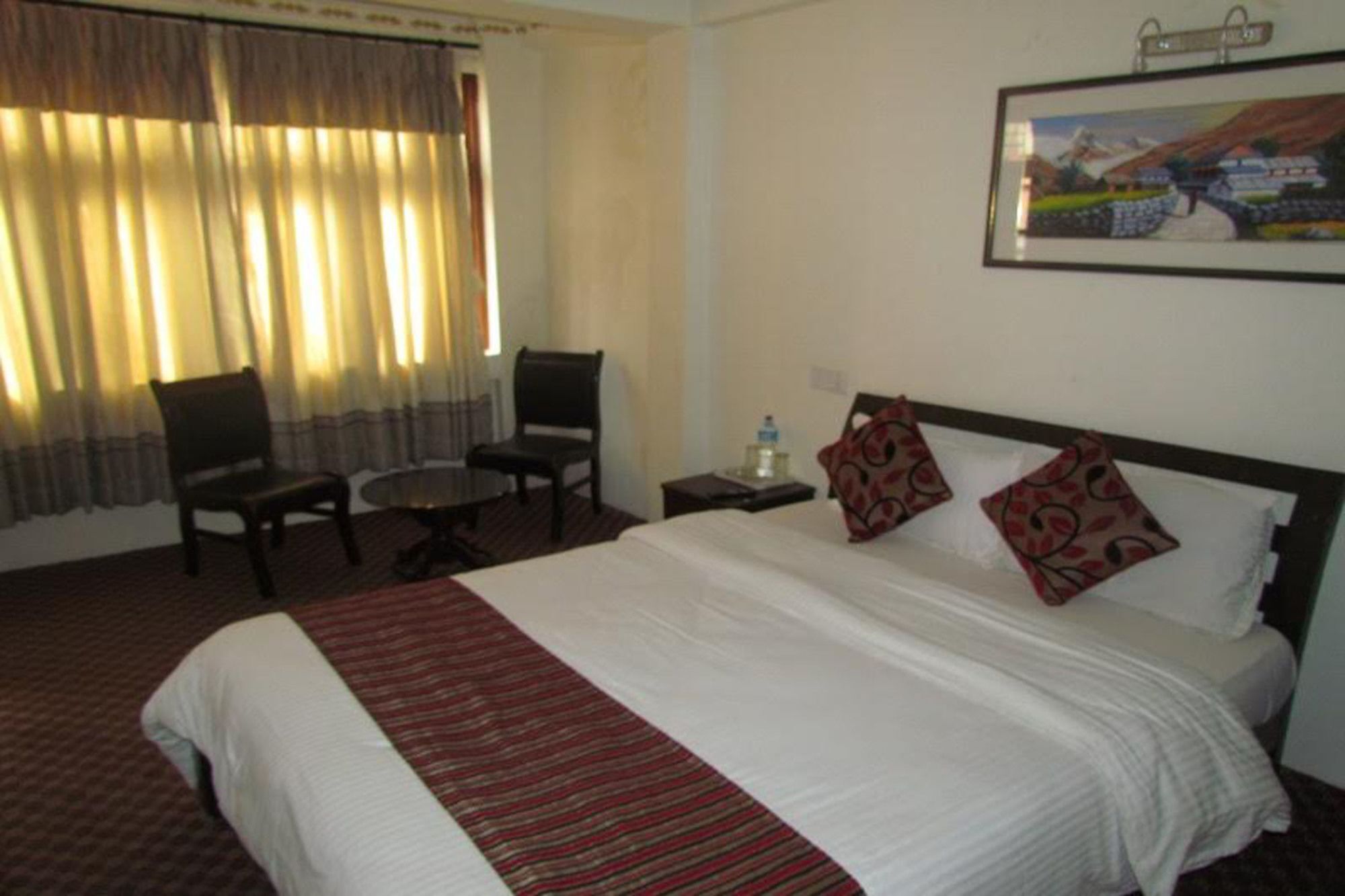 Hotel Holiday Inn Kathmandu Exterior photo