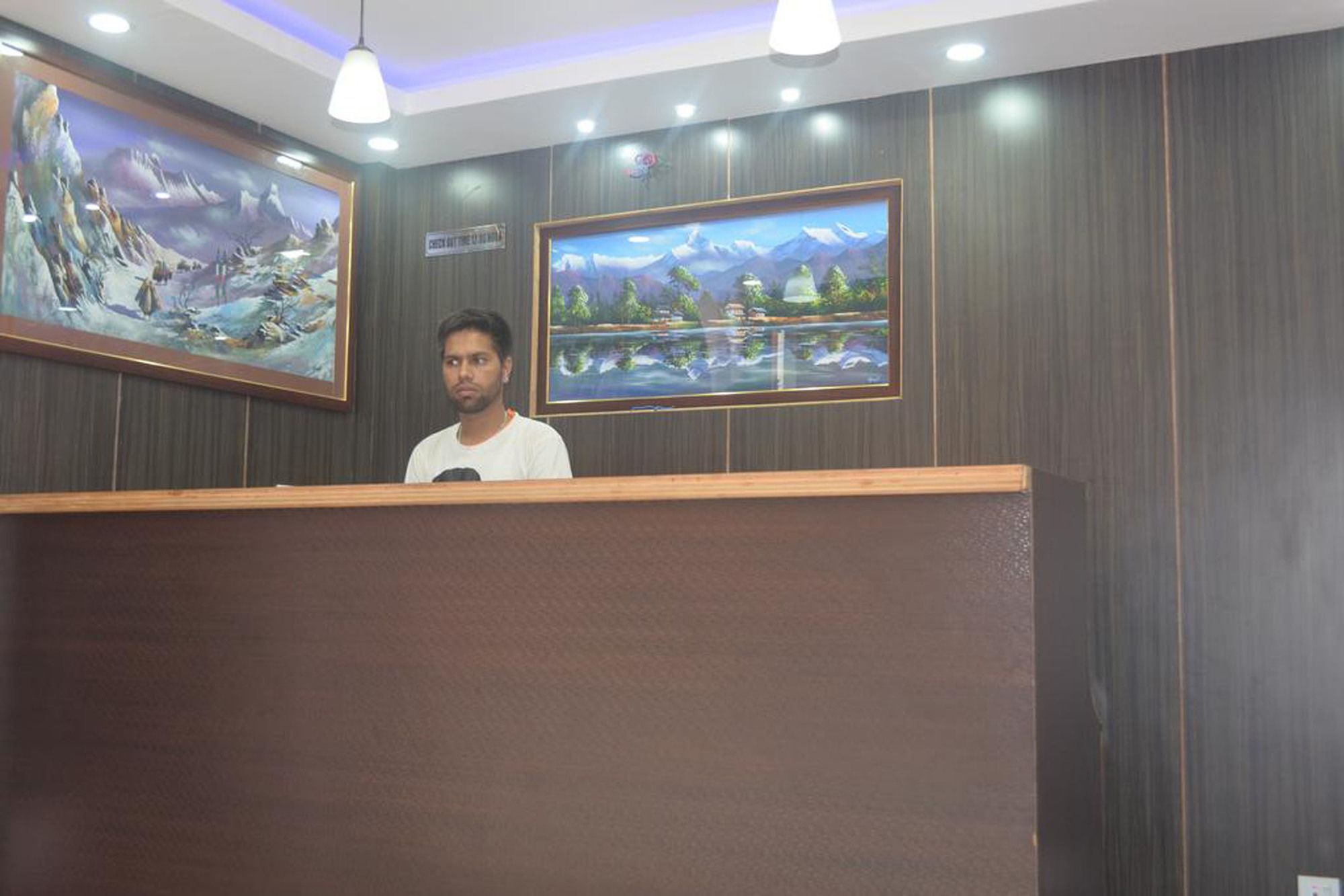 Hotel Holiday Inn Kathmandu Exterior photo